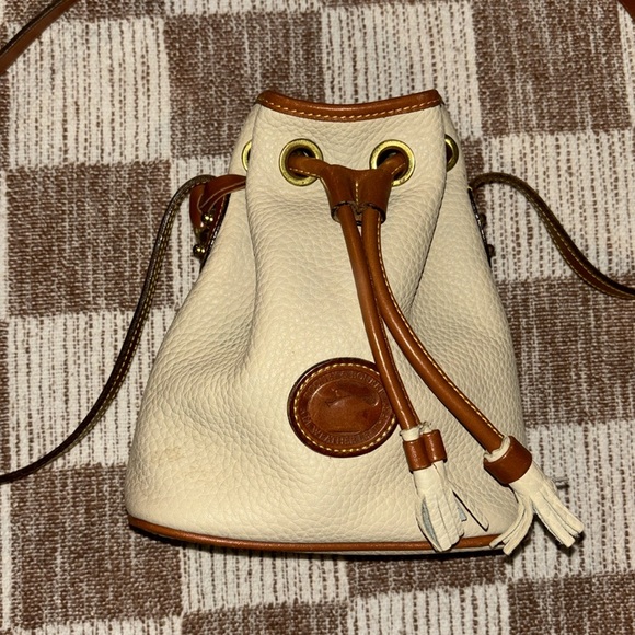 Vintage Dooney & Bourke Crossbody - Picture 2 of 7